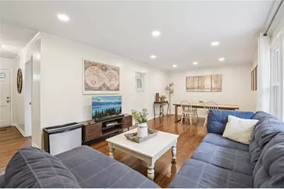 4372 Ashwoody Trail NE, Atlanta, GA 30319 - Photo 2