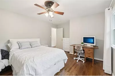 4372 Ashwoody Trail NE, Atlanta, GA 30319 - Photo 14