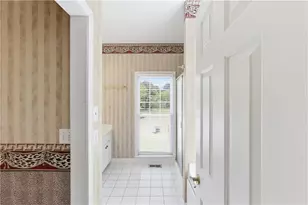 2255 Pinehaven Ct, Grayson, GA 30017 - Photo 34