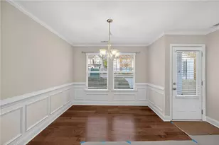 5845 Garden Cir, Douglasville, GA 30135 - Photo 4