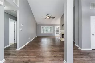 6325 N Glen Dr N, Cumming, GA 30028 - Photo 4