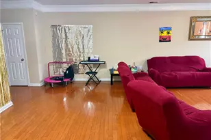 210 Bellecliff Ct, Tucker, GA 30084 - Photo 4