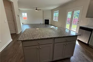 37 Creekbed Ct, Dawsonville, GA 30534 - Photo 6