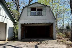 375 Strickland Rd, Alpharetta, GA 30004 - Photo 12