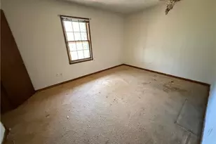 375 Strickland Rd, Alpharetta, GA 30004 - Photo 10