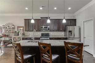 331 Hemlock Ct, Hoschton, GA 30548 - Photo 12