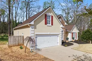 9840 Colusa Ct, Gainesville, GA 30506 - Photo 4