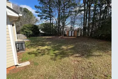 2713 Rambling Way, Lithonia, GA 30058 - Photo 18