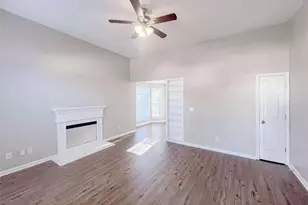 4932 Sunny Ridge Ct, Flowery Branch, GA 30542 - Photo 4