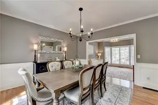 5635 Grove Point Rd, Johns Creek, GA 30022 - Photo 10