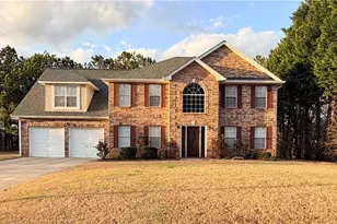 1576 Rogers Crossing Dr, Lithonia, GA 30058 - Photo 1