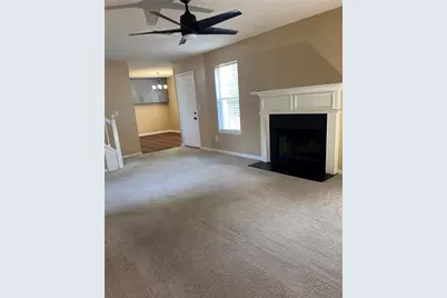 1576 Rogers Crossing Drive, Lithonia, GA 30058 - Photo 4