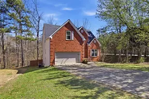 1625 Reynolds Mill Dr, Lawrenceville, GA 30043 - Photo 2