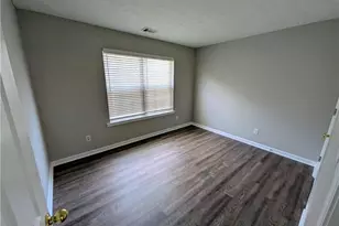 2363 Mills Bend, Decatur, GA 30034 - Photo 18