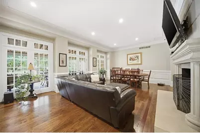 890 Marseilles Drive, Sandy Springs, GA 30327 - Photo 14