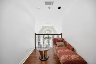 890 Marseilles Dr, Sandy Springs, GA 30327 - Photo 36