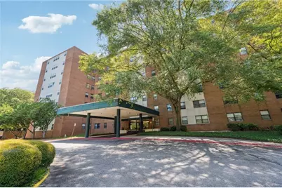 2965 Pharr Court South NW #512, Atlanta, GA 30305 - Photo 2