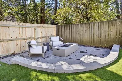 2226 Melante Drive NE, Atlanta, GA 30324 - Photo 32