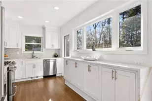 2226 Melante Dr NE, Atlanta, GA 30324 - Photo 12