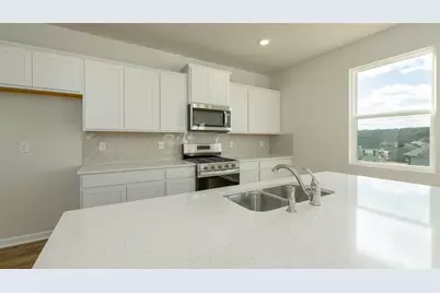 488 Bullock Pass, Jefferson, GA 30549 - Photo 10