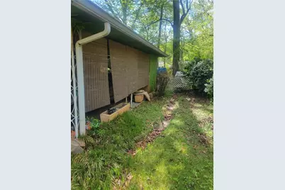 2716 Bonnybrook Drive SW, Atlanta, GA 30311 - Photo 6