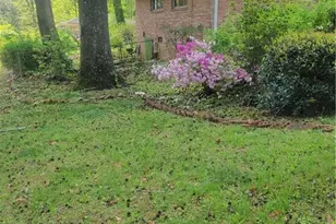 2716 Bonnybrook Dr SW, Atlanta, GA 30311 - Photo 2