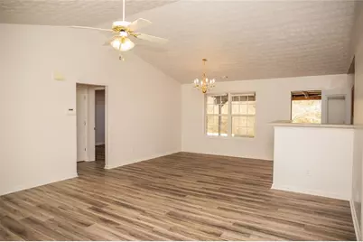 425 Shenandoah Court, Winder, GA 30680 - Photo 6