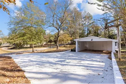 85 N Greenwood Dr, Carrollton, GA 30117 - Photo 4