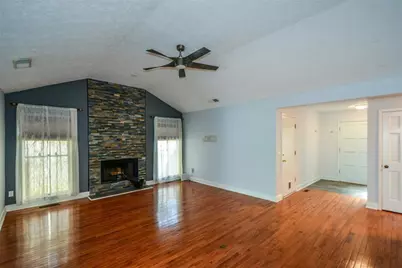 1113 Capital Club Circle NE, Brookhaven, GA 30319 - Photo 4