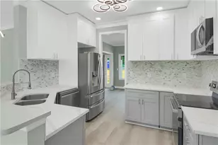 3439 Twin Village Ct, Snellville, GA 30039 - Photo 2