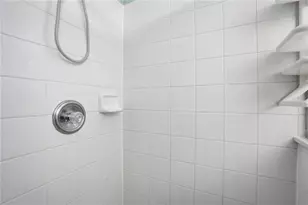 3960 Medlock Pk Dr, Snellville, GA 30039 - Photo 18