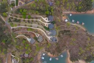 9005 Hayes Dr, Gainesville, GA 30506 - Photo 14