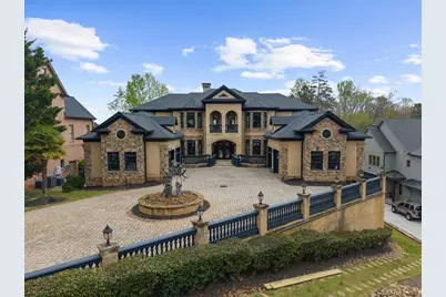 9005 Hayes Drive, Gainesville, GA 30506 - Photo 2