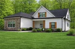 506 Summit View Dr, Jefferson, GA 30549 - Photo 2