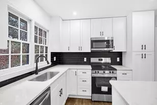 1253 Dunwoody Ln NE, Atlanta, GA 30319 - Photo 6