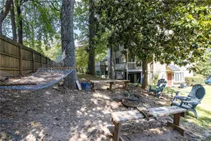 2109 Defoors Ferry Rd NW, Atlanta, GA 30318 - Photo 24