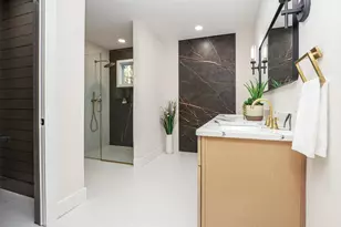 2566 Creekwood Terrace, Decatur, GA 30030 - Photo 22