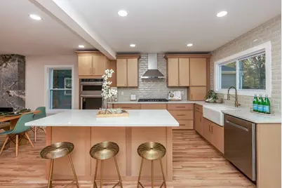 2566 Creekwood Terrace, Decatur, GA 30030 - Photo 8