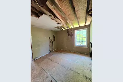 7074 Hammond Way, Lithonia, GA 30058 - Photo 12