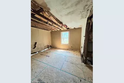 7074 Hammond Way, Lithonia, GA 30058 - Photo 10