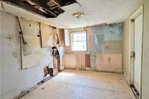 7074 Hammond Way, Lithonia, GA 30058 - Photo 6