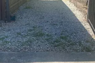 2003 W Starmount Way, Decatur, GA 30032 - Photo 10