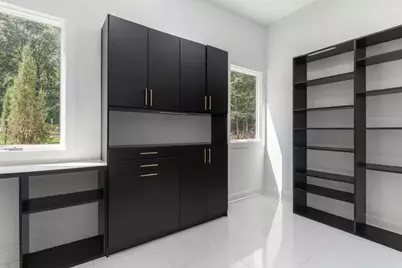 2730 Emerald Drive, Jonesboro, GA 30236 - Photo 32