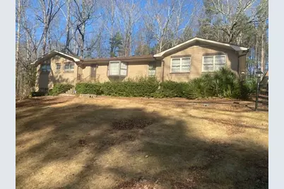 1390 Heatherland Drive SW, Atlanta, GA 30331 - Photo 1