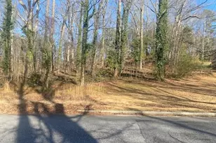 1390 Heatherland Dr SW, Atlanta, GA 30331 - Photo 20