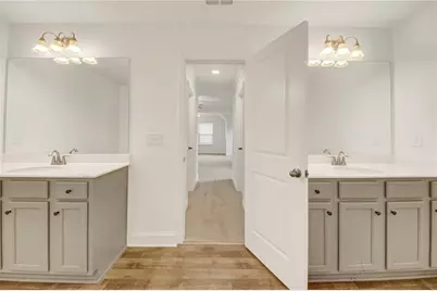 5665 Valley Loop, Fairburn, GA 30213 - Photo 18