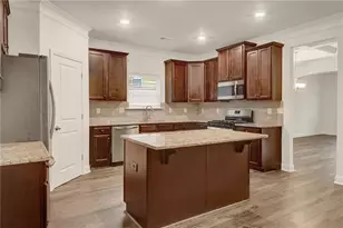 5665 Valley Loop, Fairburn, GA 30213 - Photo 10