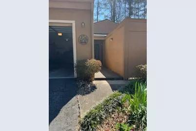 831 Lake Hollow Boulevard SW, Marietta, GA 30064 - Photo 10