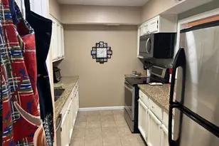 831 Lake Hollow Blvd SW, Marietta, GA 30064 - Photo 4