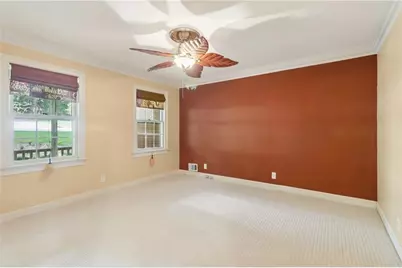 718 Haralson Drive SW, Lilburn, GA 30047 - Photo 24